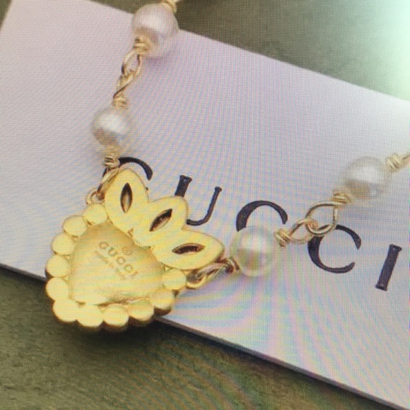 Gucci Gold-tone Pearl Necklace with Blue Heart Pendant - Picture 2 of 4